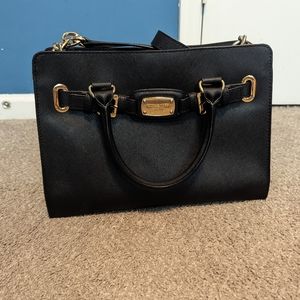 Michael kors shoulder bag
